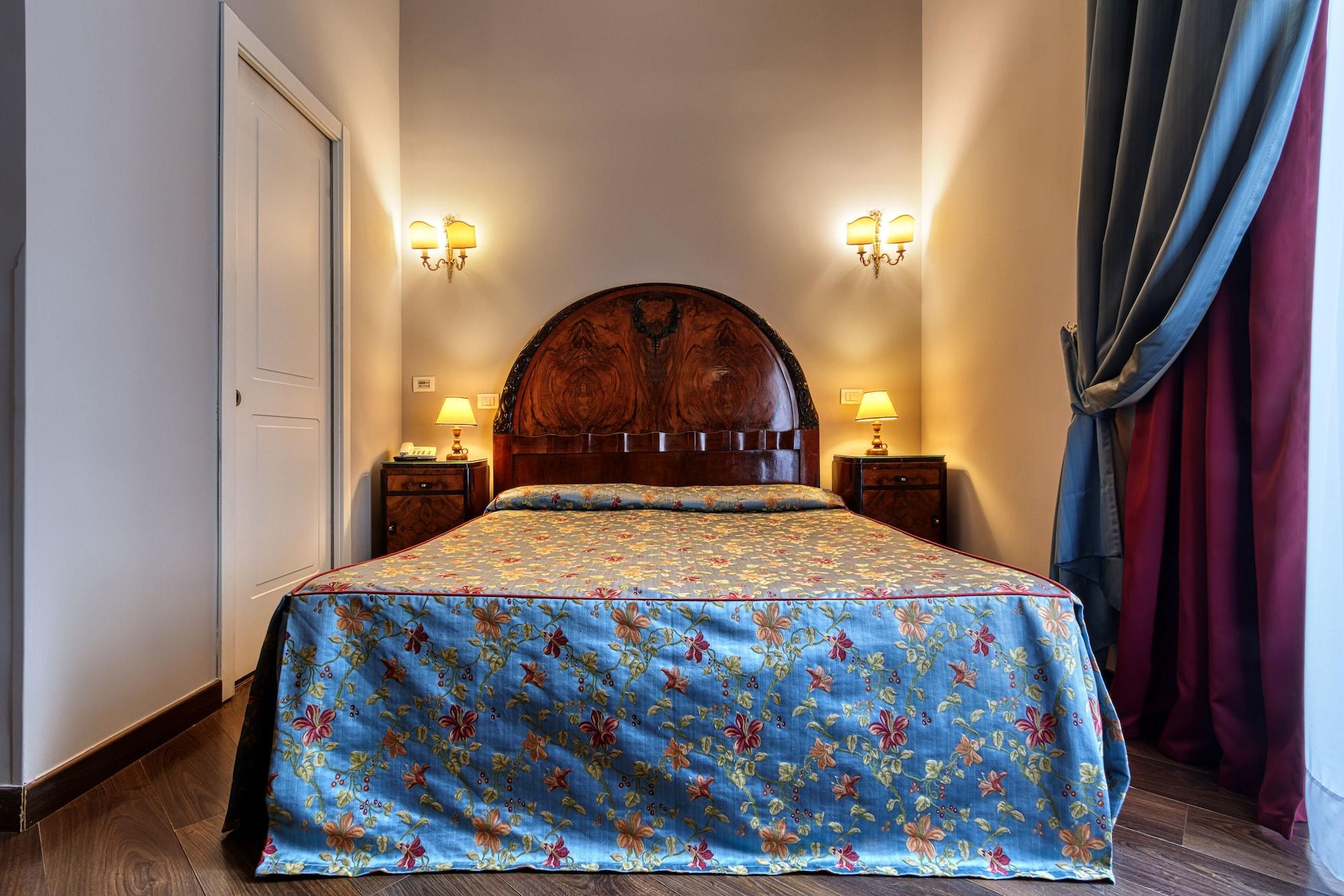 Decumani De Charme 4* Napels