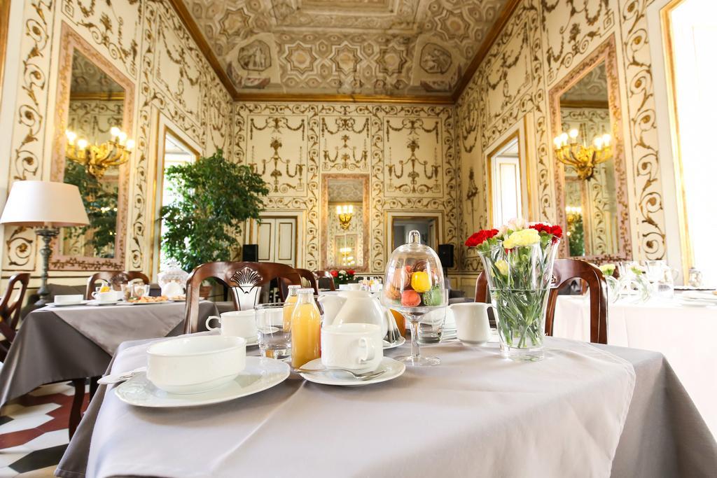 Hotel Decumani De Charme