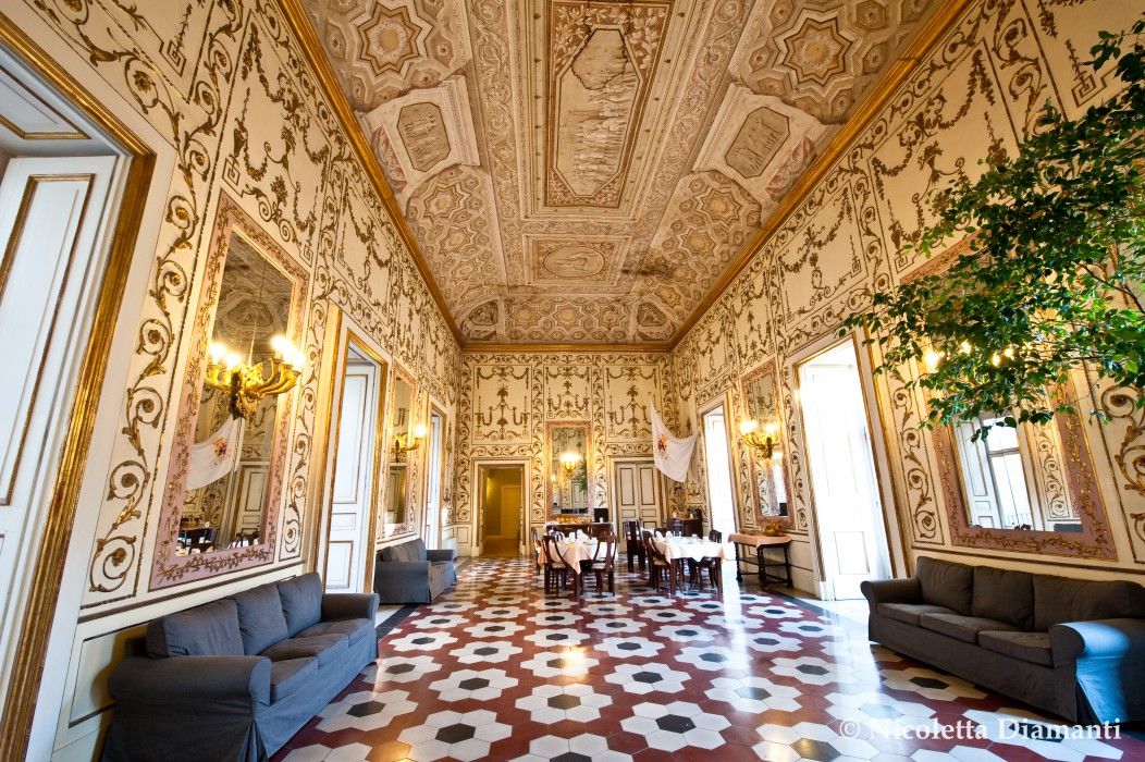 Decumani De Charme Hotel