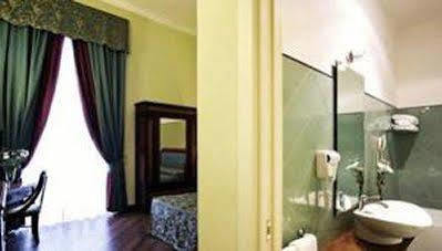 Hotel Decumani De Charme Napels